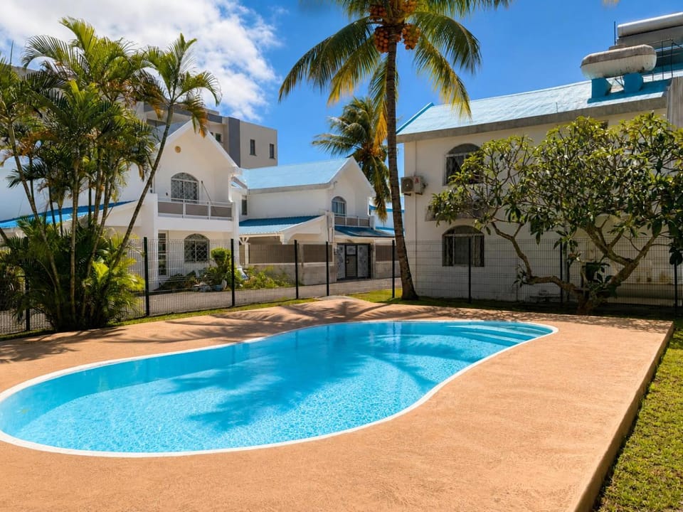 Qweens villa Pereybere House in Grand Baie