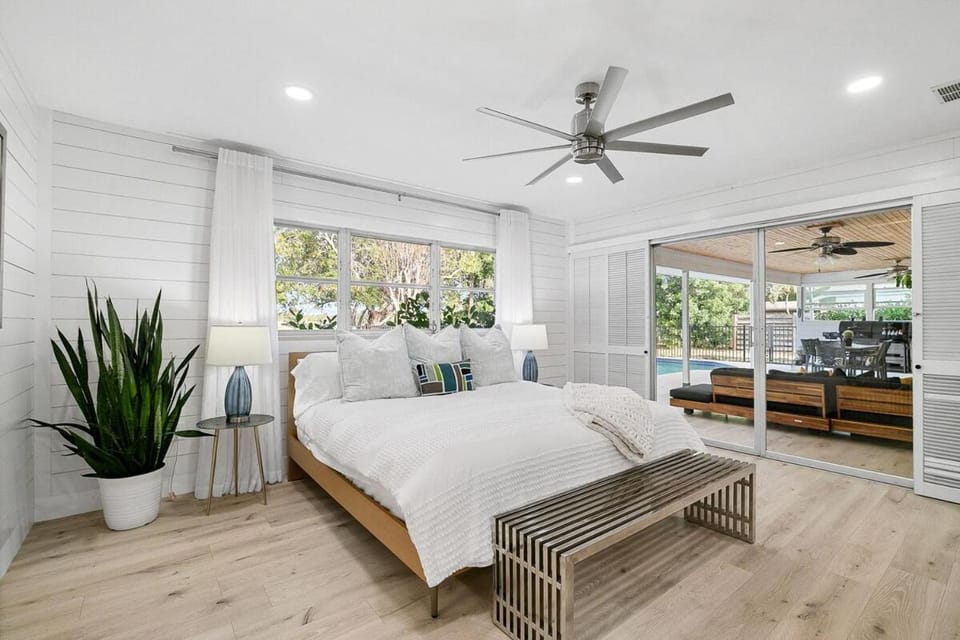 Sarasota Luxury Sara Bay GC House in Bayshore Gardens