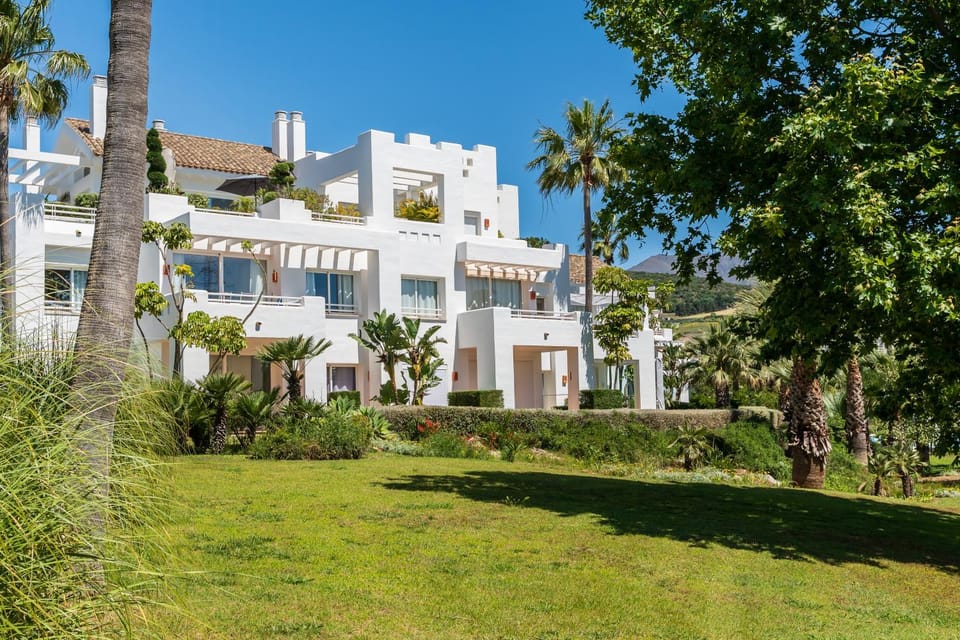 Property building, Garden, Garden view