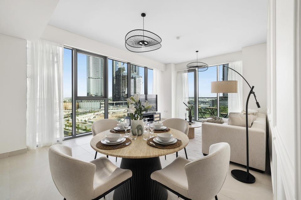 Living room, Seating area, Dining area