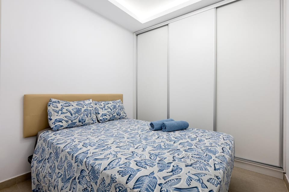 Bed, Bedroom, wardrobe