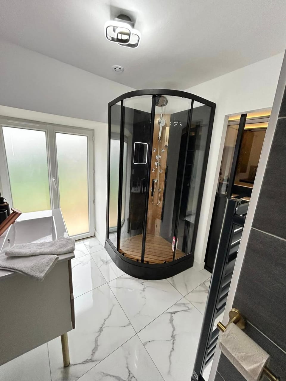 Le Petit Quiou Love hotel in Brittany