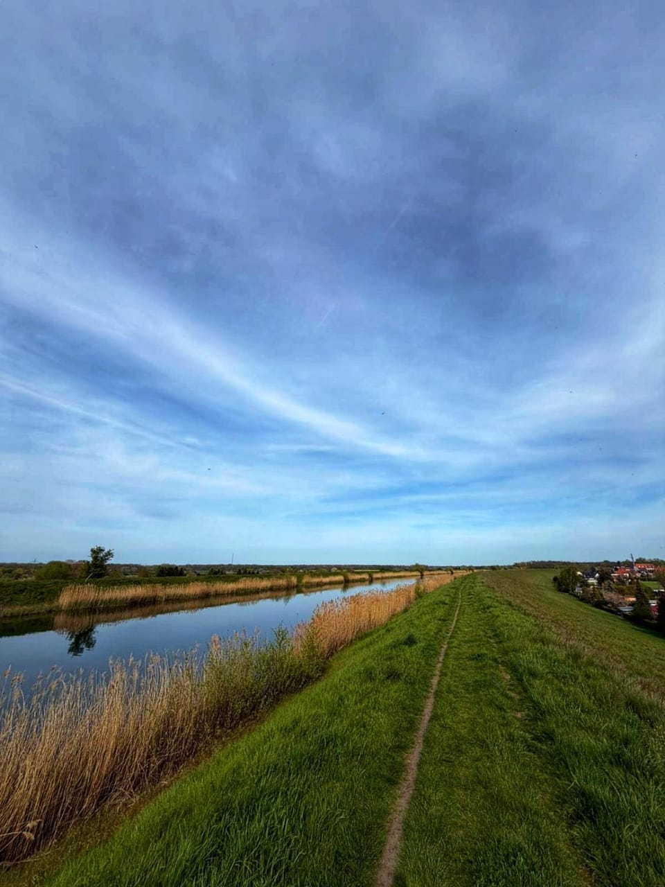 Natural landscape, Area and facilities