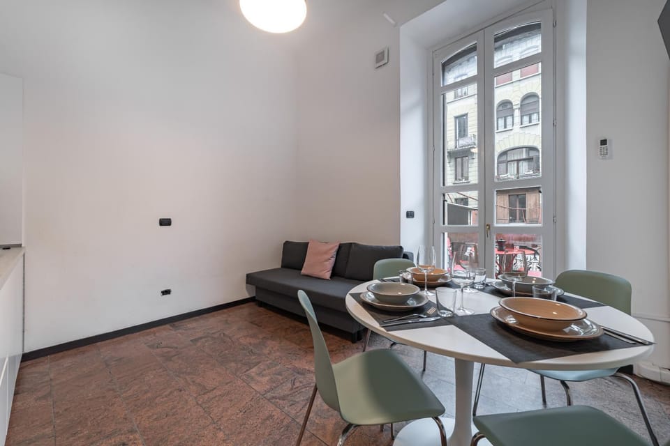 Balcony/Terrace, Living room, Seating area, Dining area, air conditioner