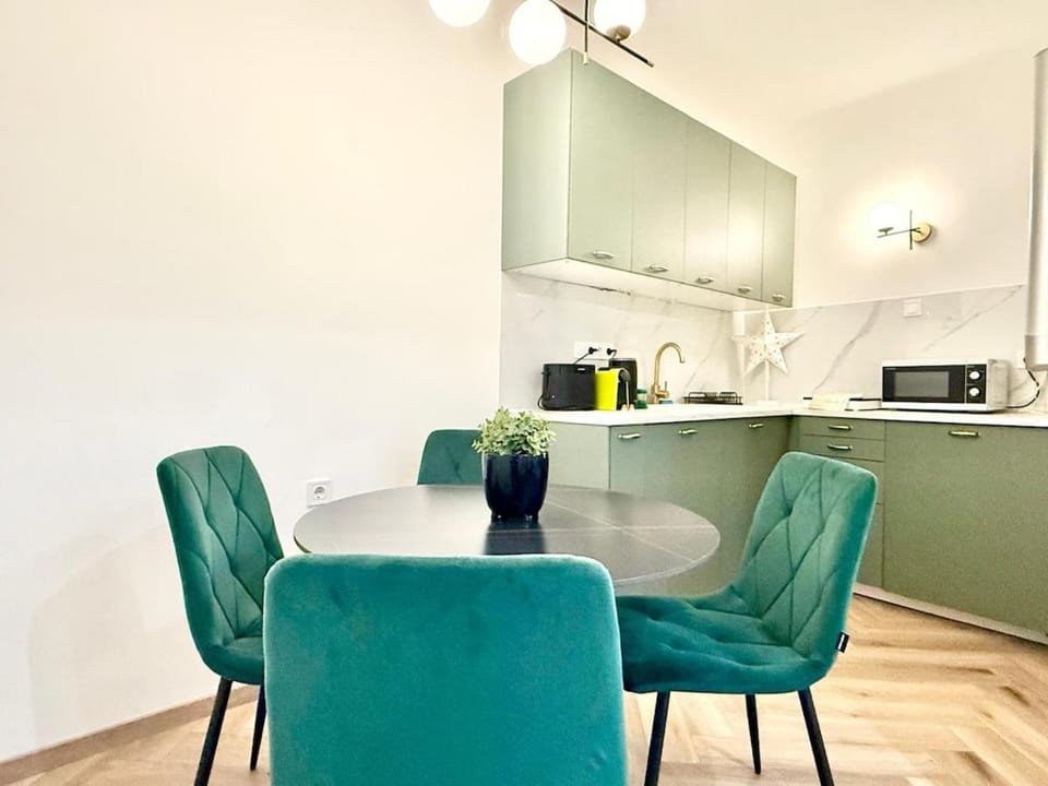 Synagogue Studio Apartment in Budapest