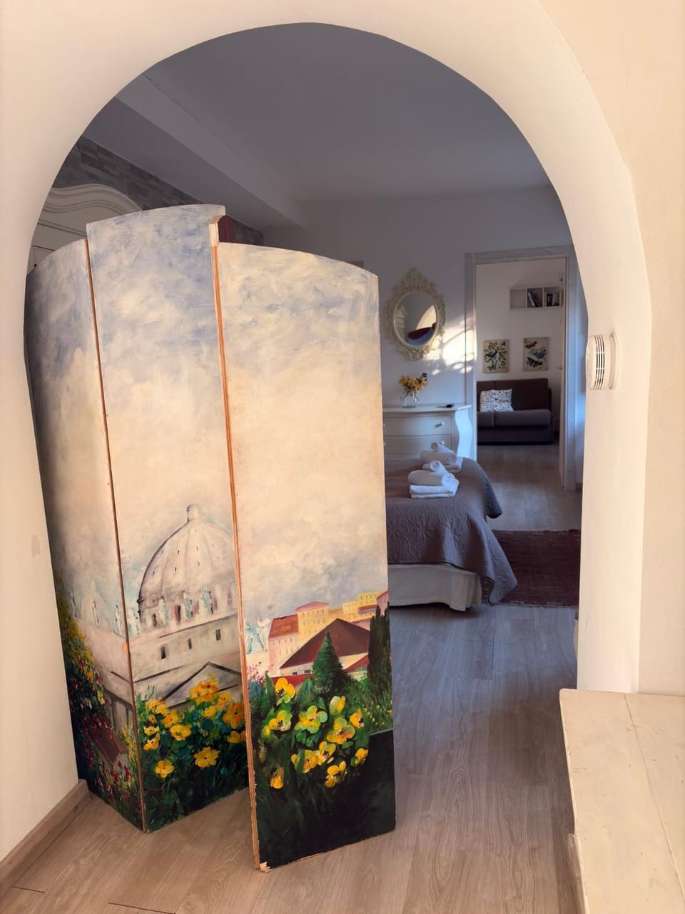 Photo of the whole room