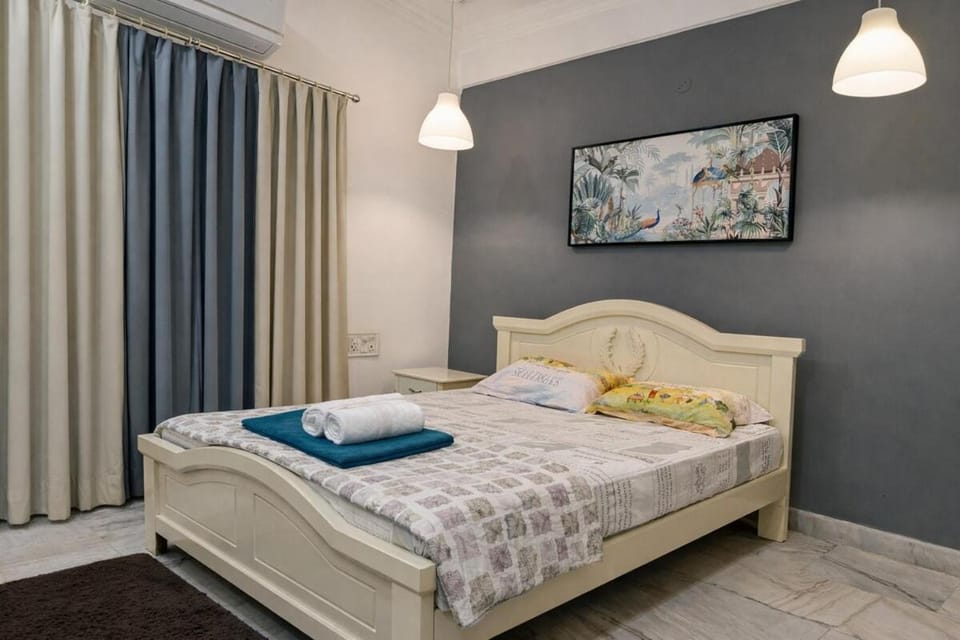 Vintage 3BHK Near Capital Park & Rameswaram-Cafe 101 Apartment in Hyderabad