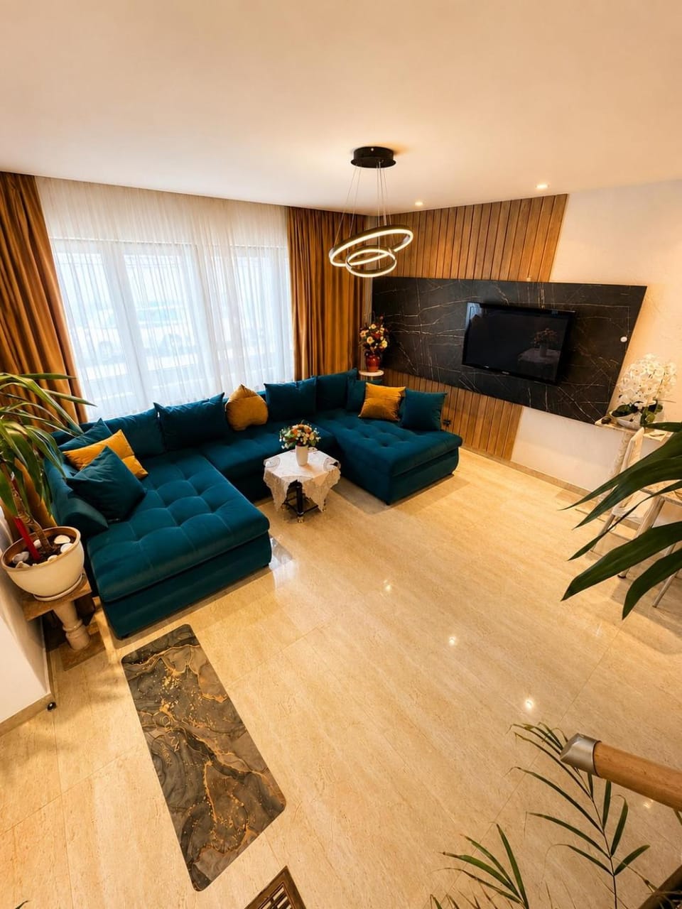 Communal lounge/ TV room, Living room