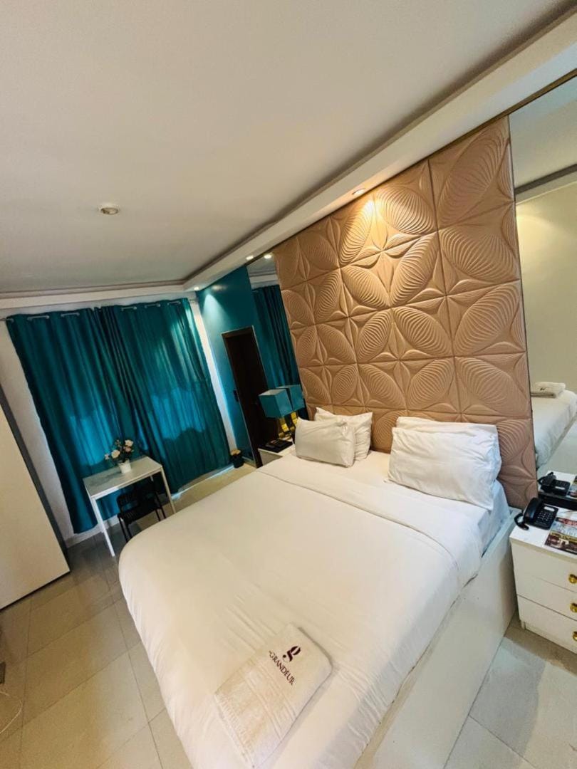 The Grandeur Hotel in Lagos