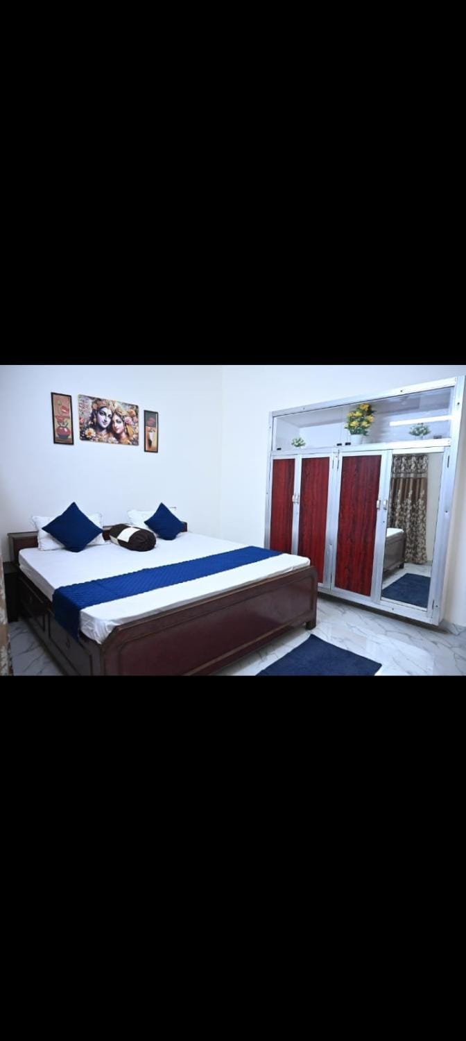 Shree Jii Kunj Home Stay Vacation rental in Varanasi