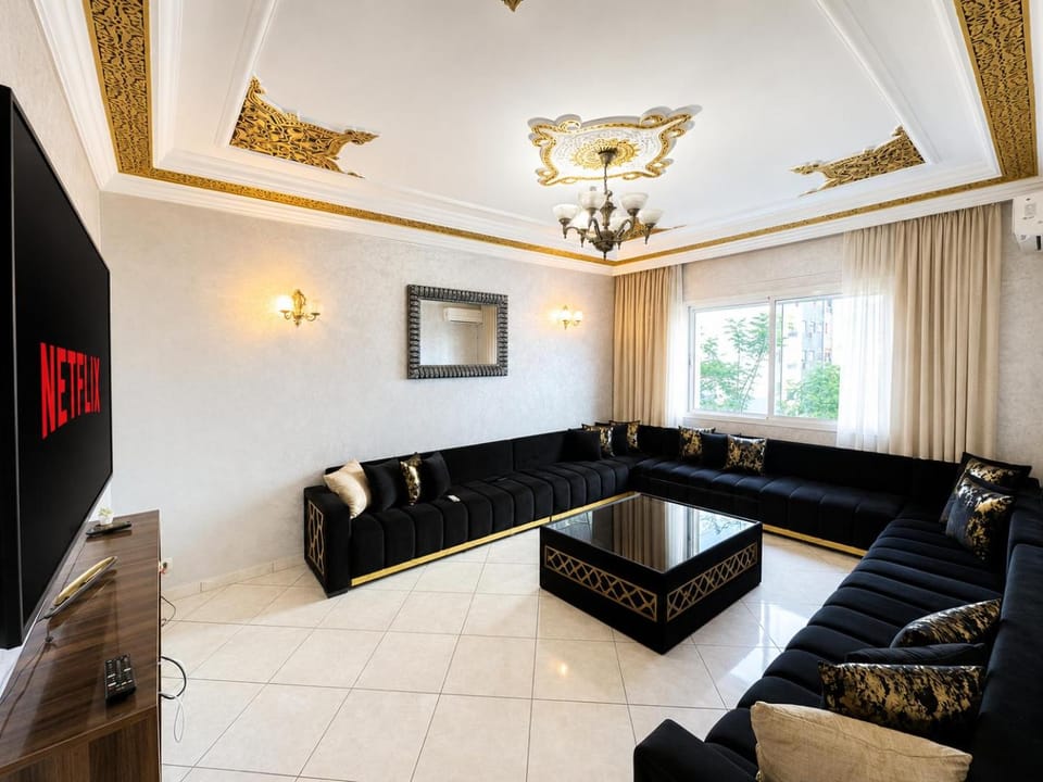 Medina Central Tangier 3BR Wifi Parking Apartment in Tangier
