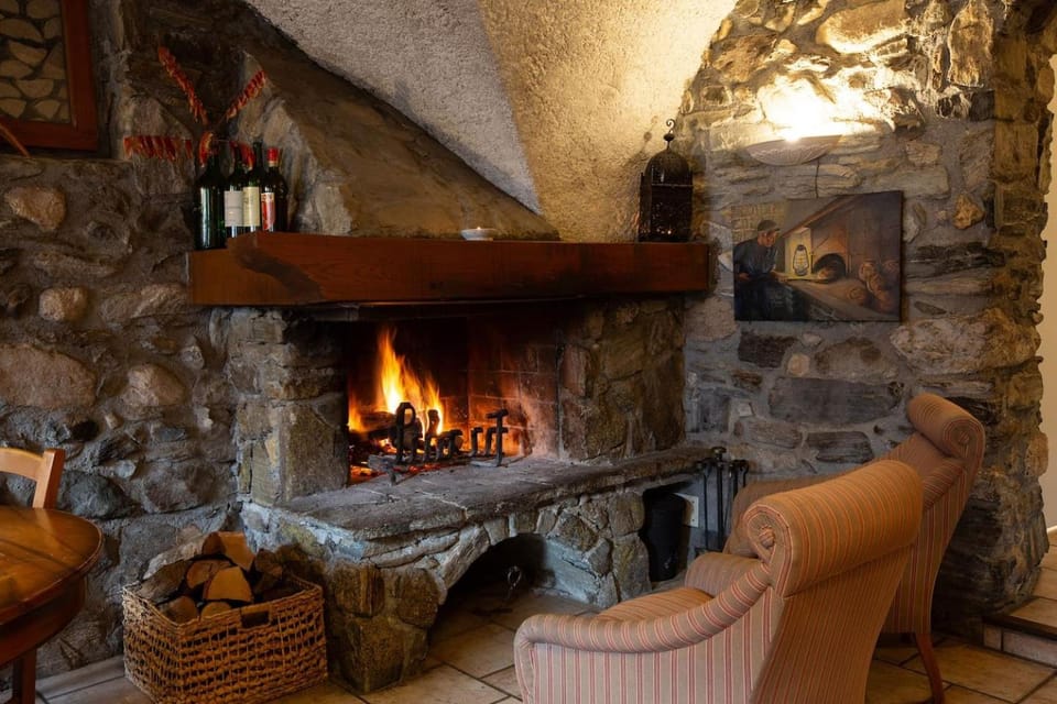 33 people - Amazing spacious, alpine retreat Chalet in Vaujany