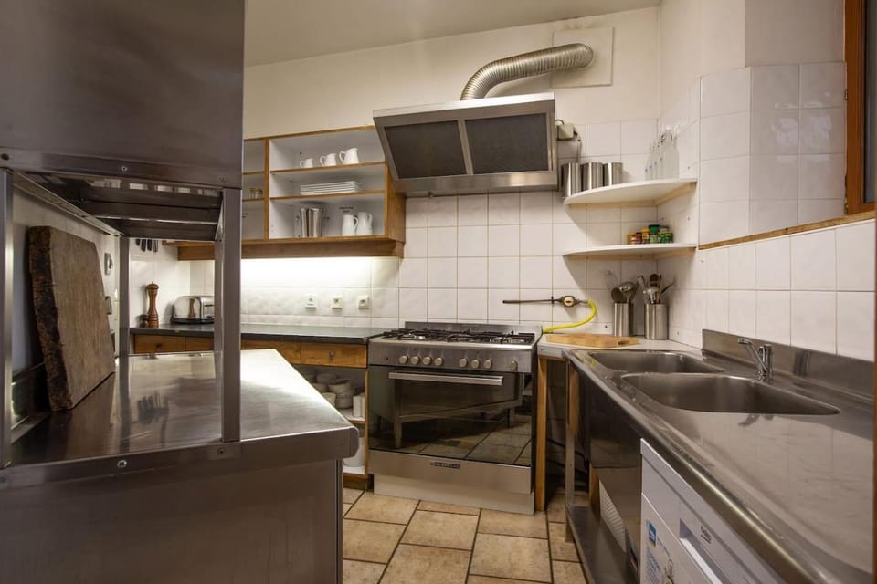 33 people - Amazing spacious, alpine retreat Chalet in Vaujany