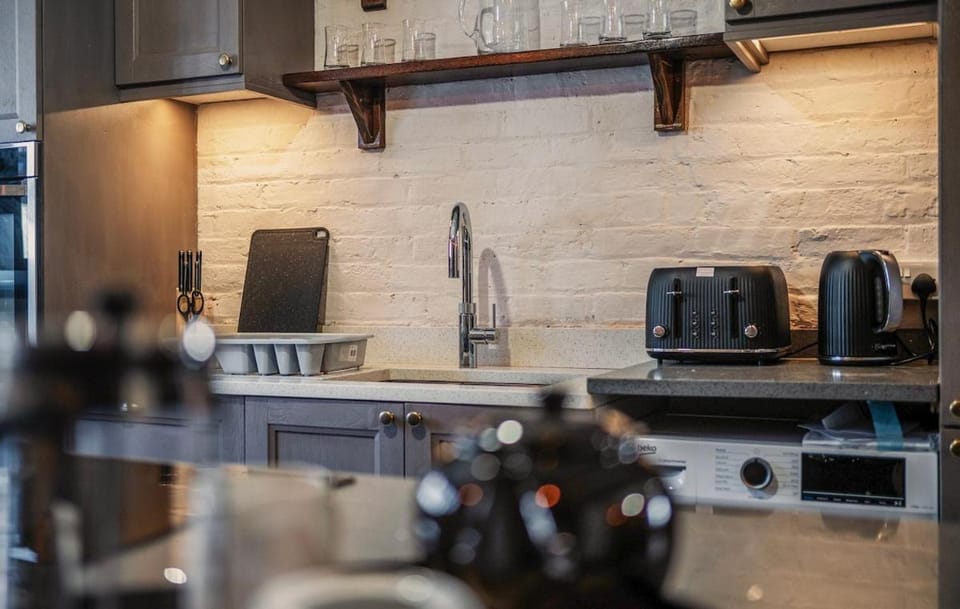 Coffee/tea facilities, Kitchen or kitchenette, pet friendly, toaster