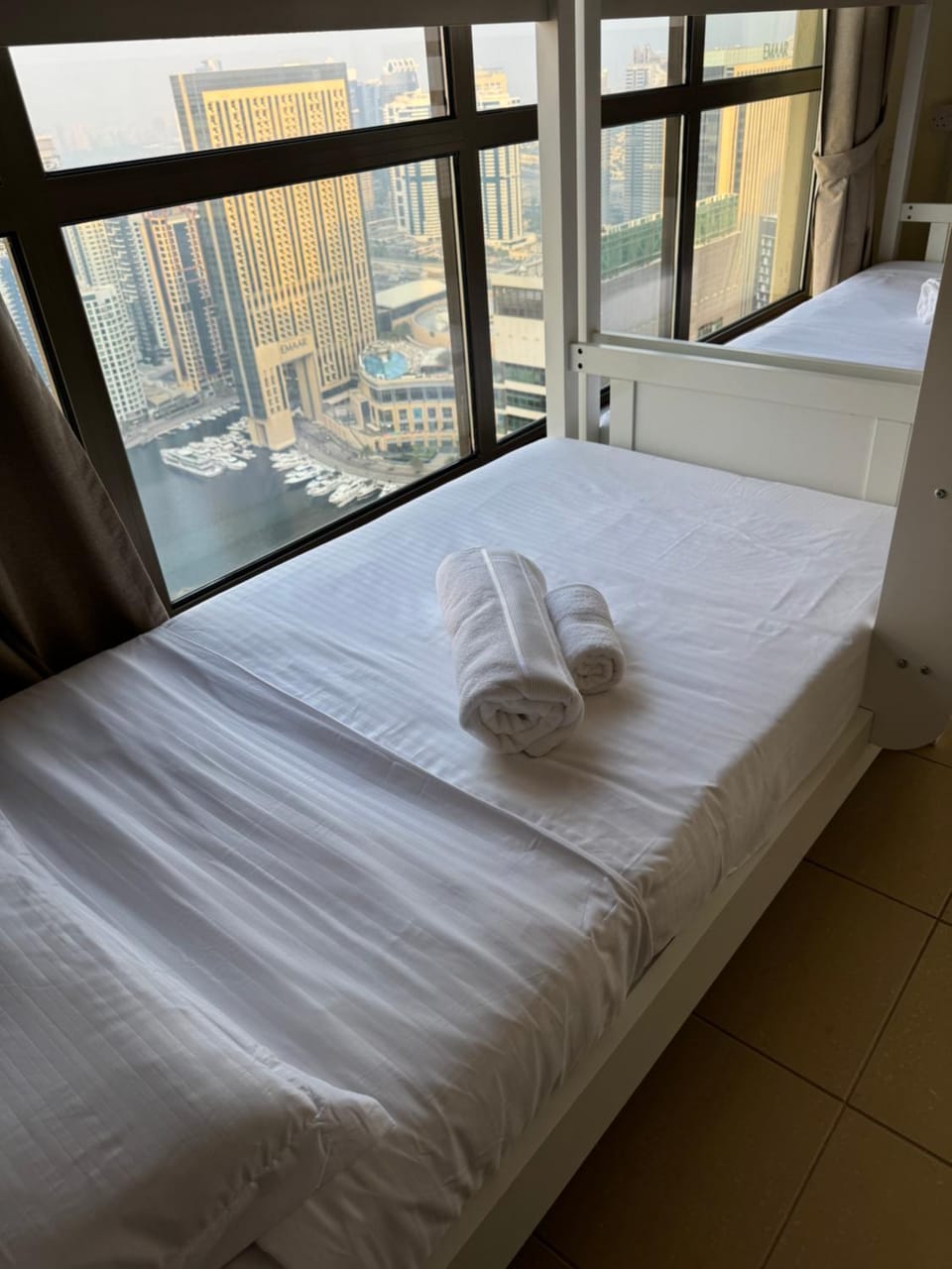 The View Homes Apartment in Dubai