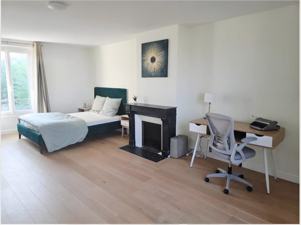 Living room, Bedroom