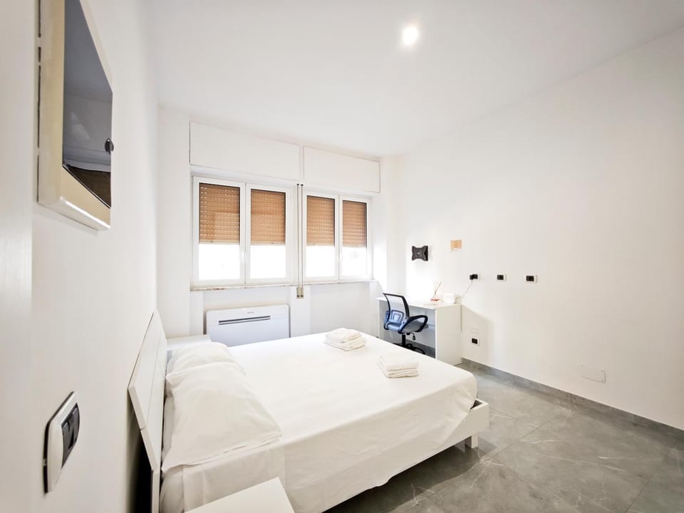Amedeo Living Apartment in Bari