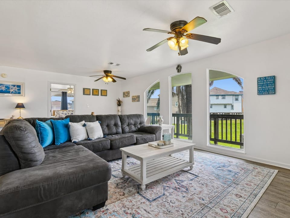 Living room, Seating area, furniture, air conditioner