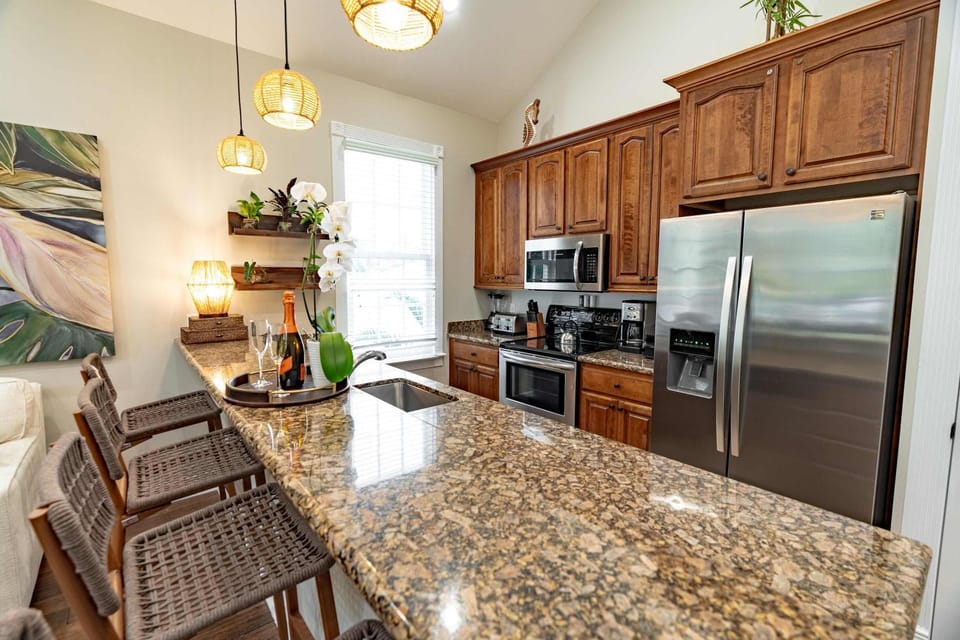 Tortugas Harbor Light Suite House in Key West