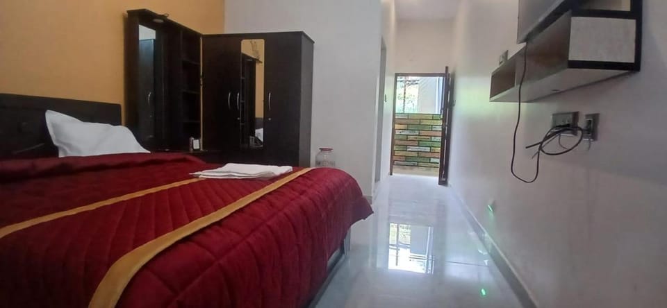 Leafcolours homestays Vacation rental in Tamil Nadu