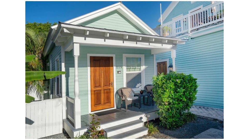 Key West Light Suite House in Key West