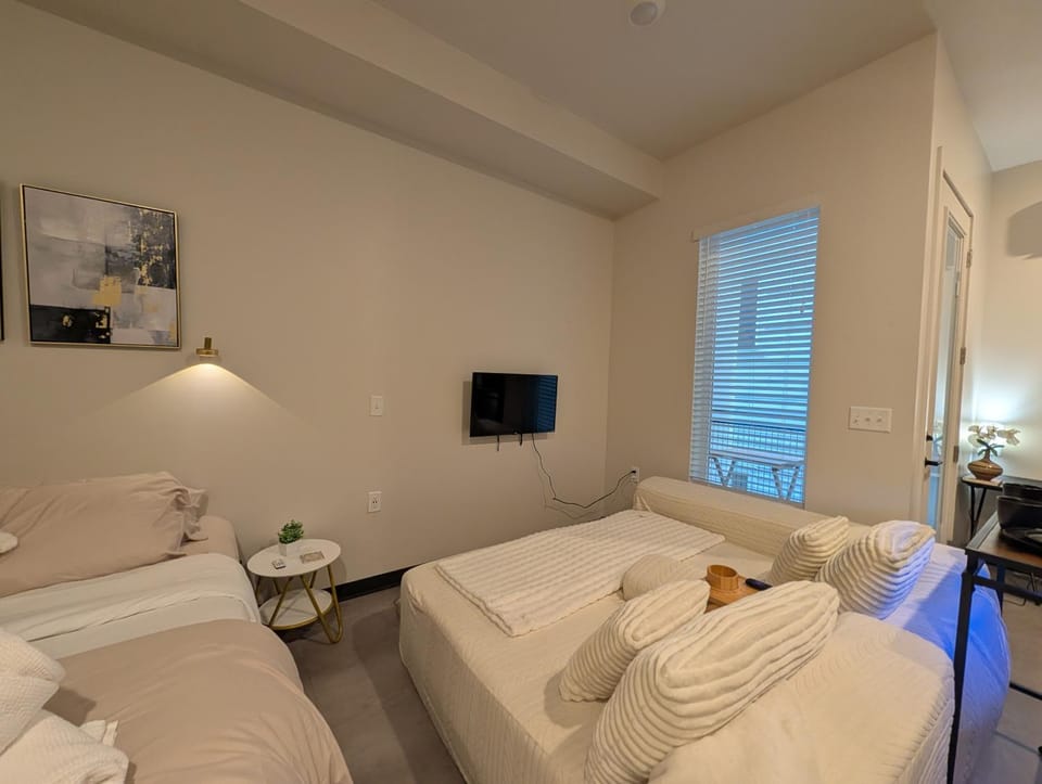 Downtown SLC Studio - Free Wifi - Free Parking Apartment in Salt Lake City