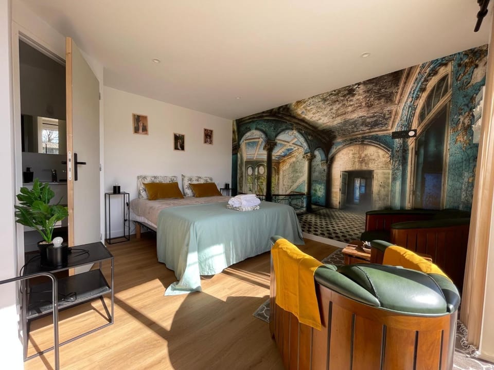 Living room, Bedroom