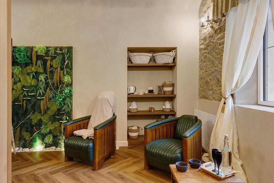 Relai du Château-nos Gîtes 2 à 16 House in Pays de la Loire