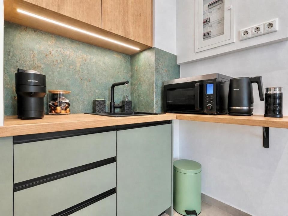 Kypseli Pulse Studio - Metro & Vibes Inside by ΜΡS Apartment in Athens