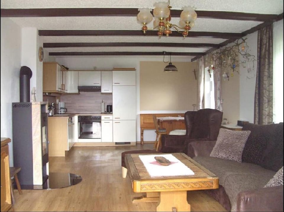 Kitchen or kitchenette, Seating area, Dining area, flat iron