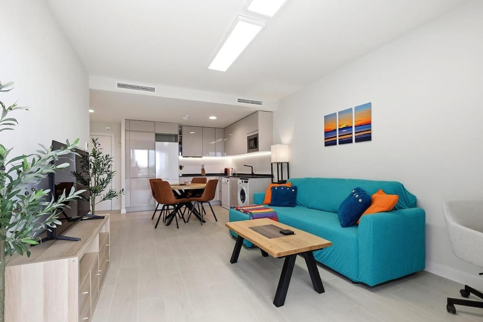 Brandnew Camarate Hills -Casares Golf Holiday Home Apartment in Costa del Sol