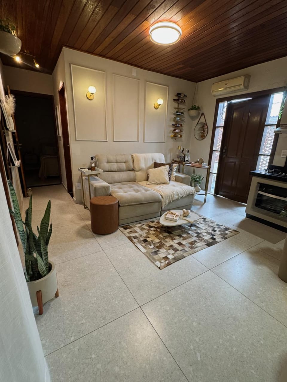 Apto na Barra da Lagoa a 2 min da praia para 5 hospedes Apartment in Florianopolis