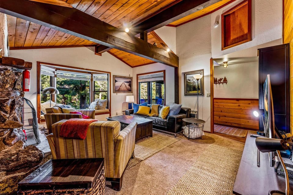 Secluded Tahoe Retreat Near Trails & Beach House in Lake Tahoe