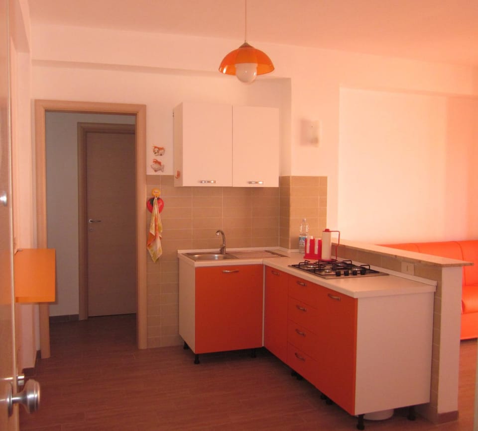 Kitchen or kitchenette, Decorative detail