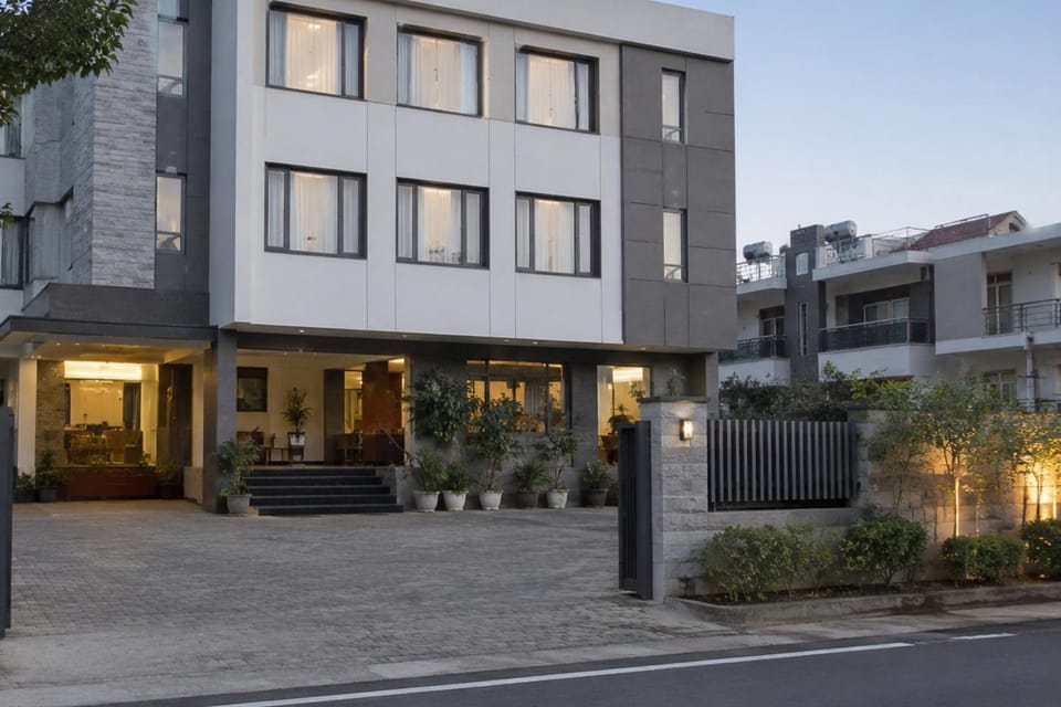 Hotel DKOEOFK Apartment in Calangute