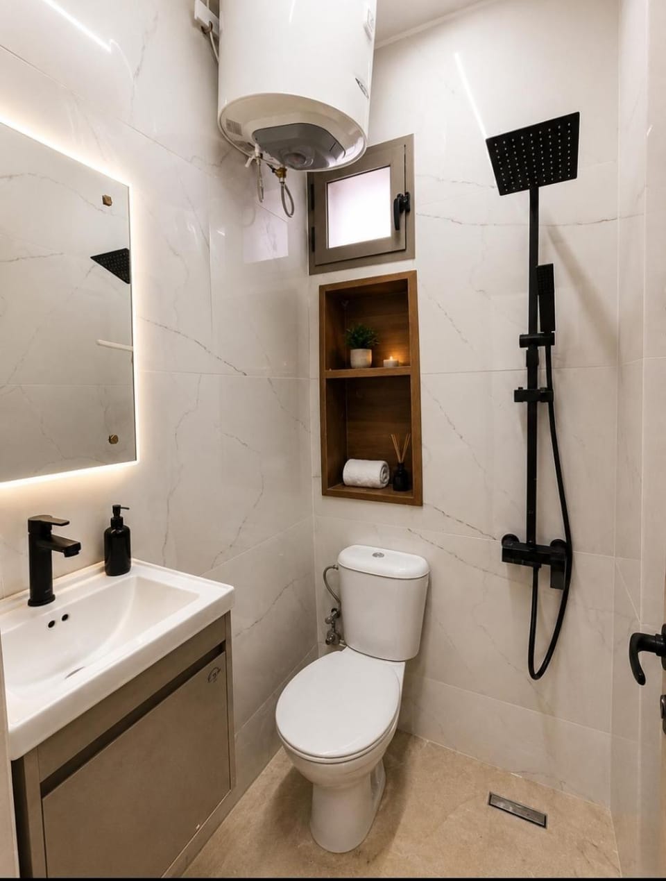 Luxury Bedroom in City Center Terrace &Medina View House in Chefchaouen