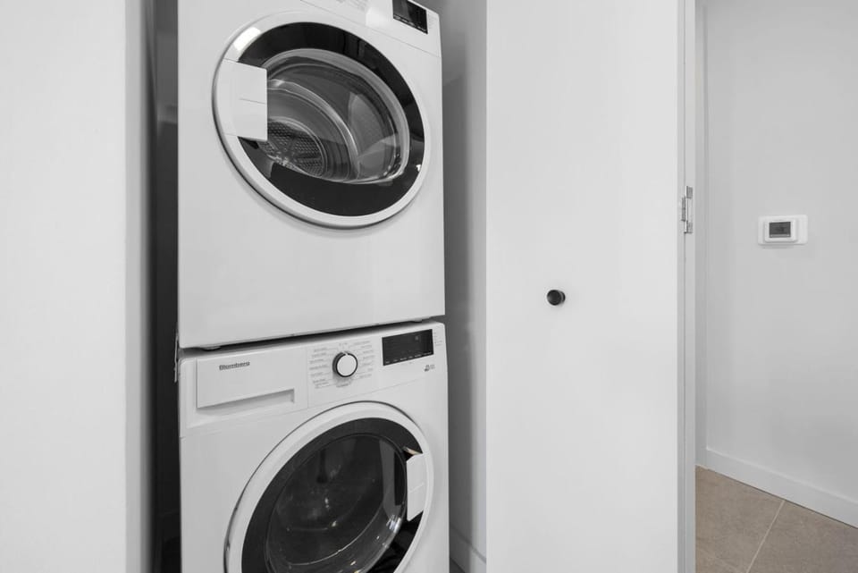 First 1606 One BR with Skyline Views Miami Apartment in Miami