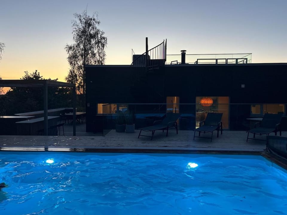 Villa Funkisdrøm with pool by beautiful Hvaler Villa in Västra Götaland County