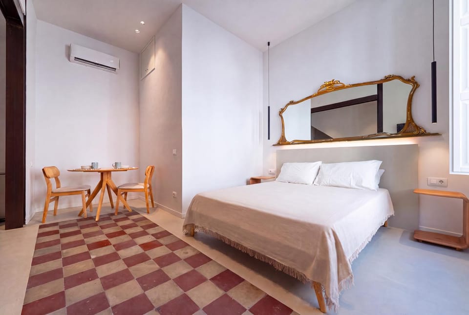 Bed, air conditioner