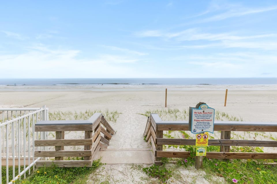 Tranquil Tides House in New Smyrna Beach