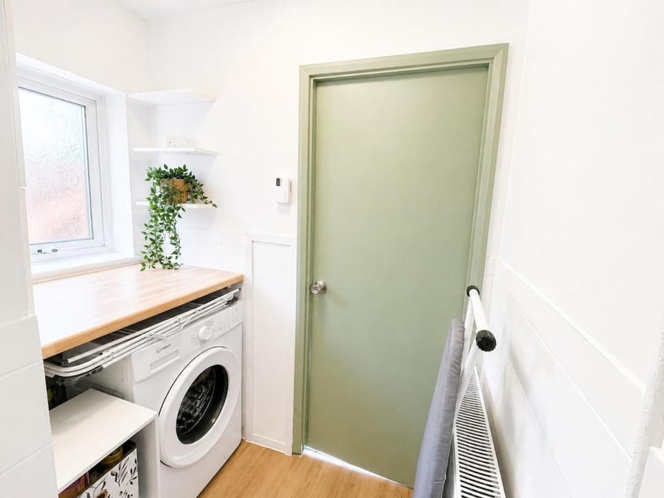 laundry, washing machine