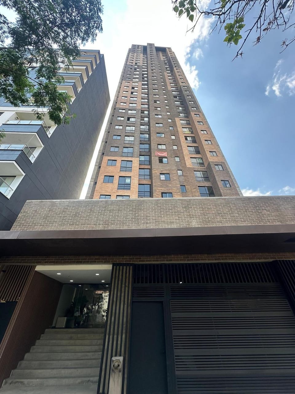 Facade/entrance, Balcony/Terrace