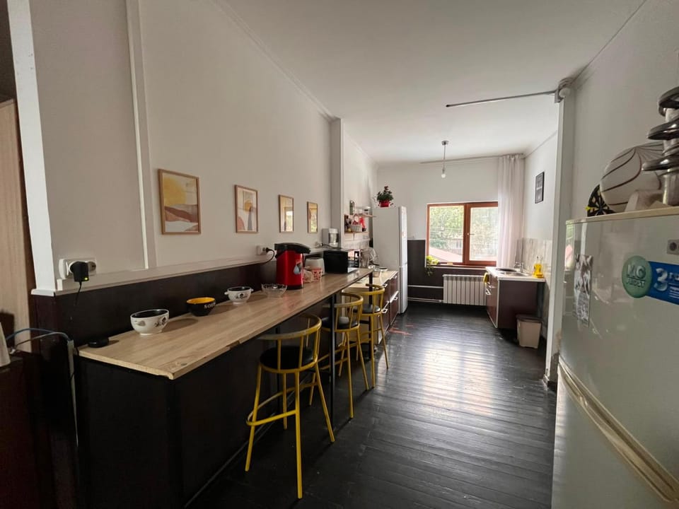 Coffee/tea facilities, Kitchen or kitchenette