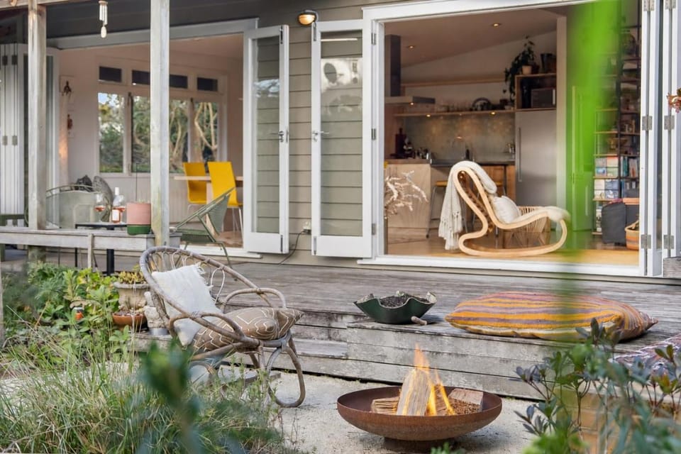 The Desert Muse by Homello Villa in Auckland