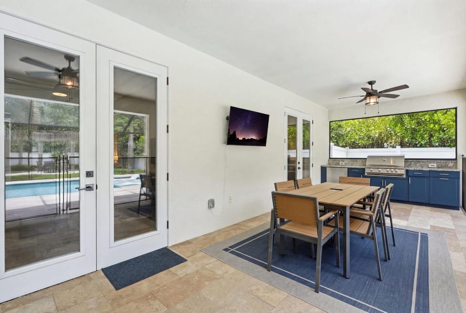 Kid-Friendly Bonita Springs Home Private Pool & Spa House in North Naples