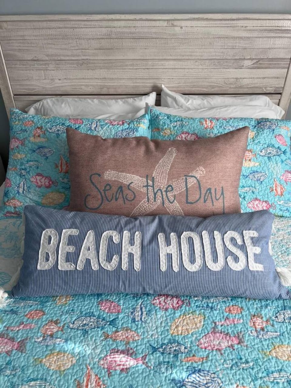 Welcome to Seas The Day Beach House Apartment in Lantana