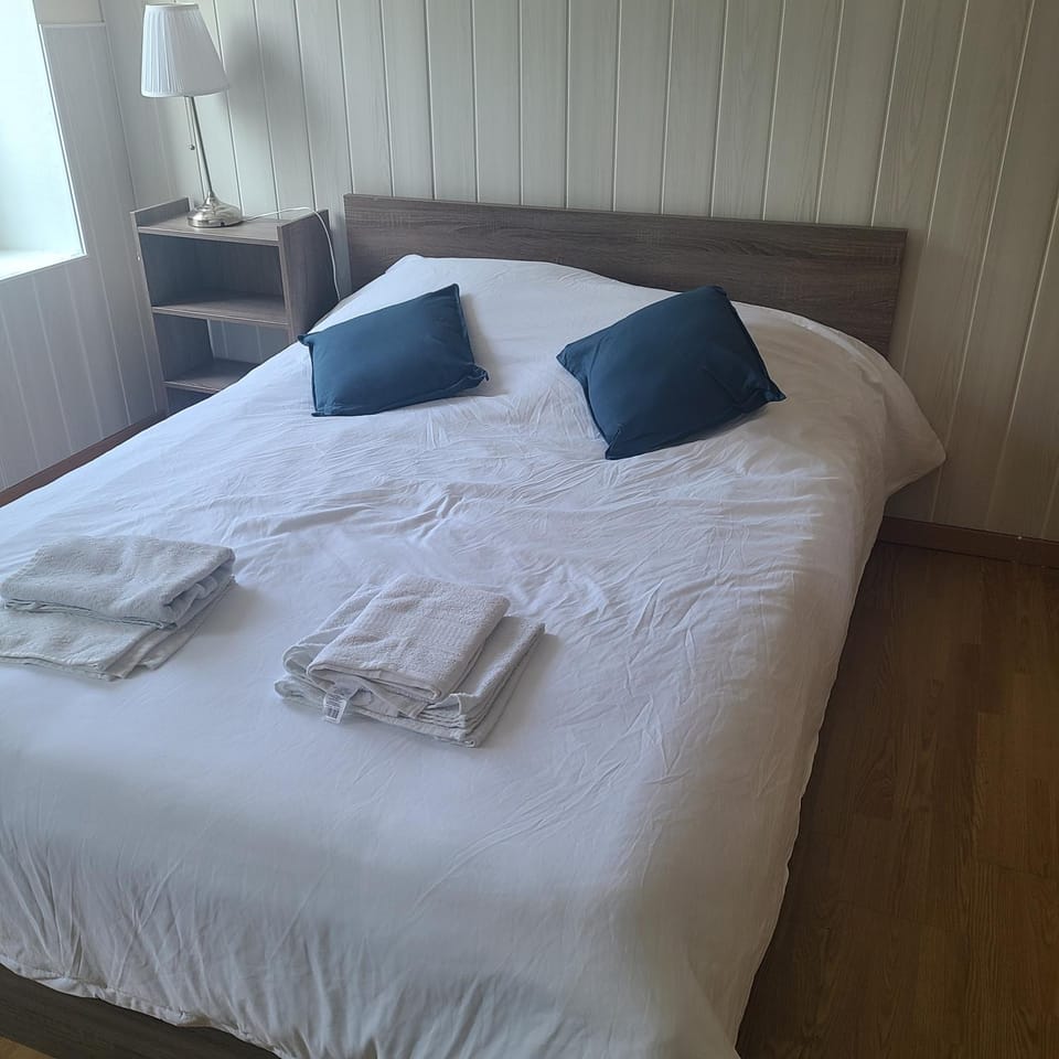Appartement BREST Saint Michel - Entrée autonome - Internet Apartment in Brest