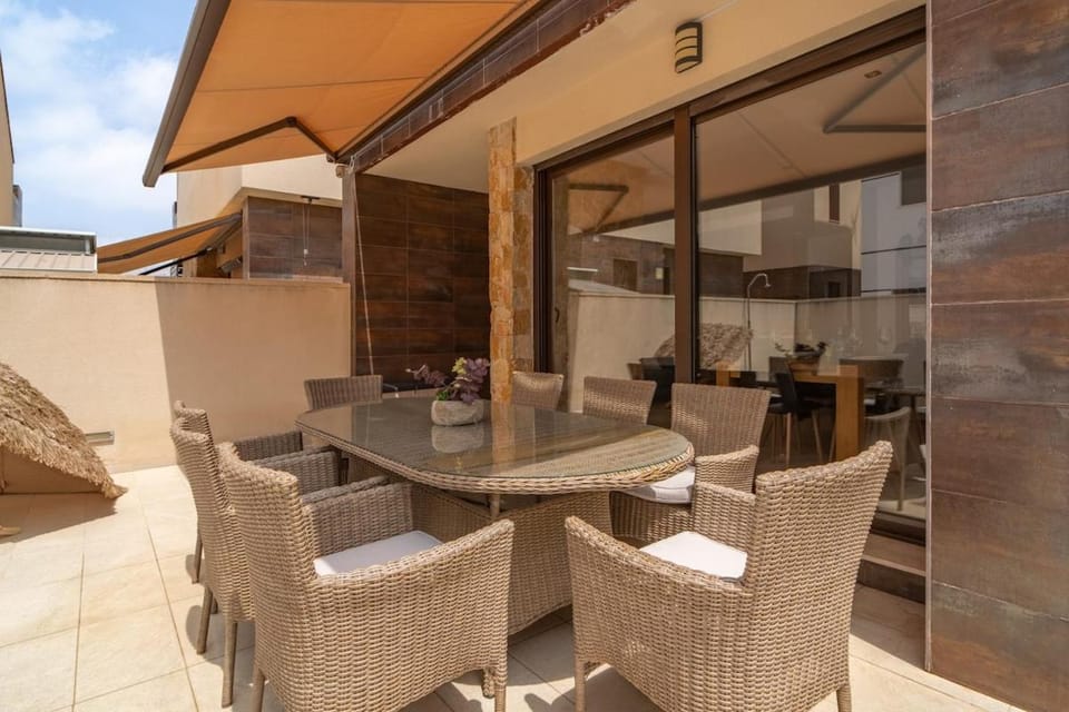 Balcony/Terrace, Seating area