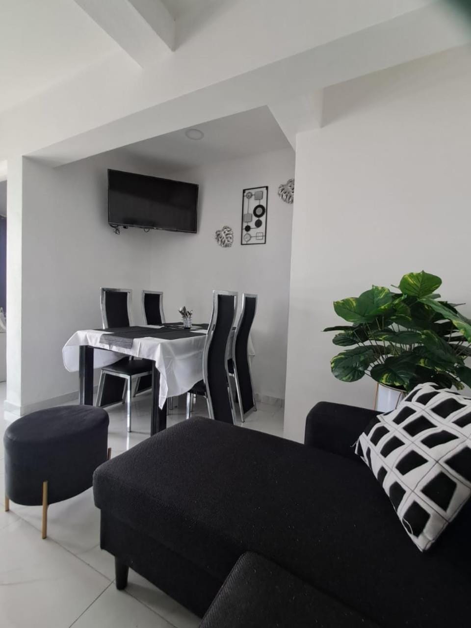 MVB Lovely and Private House, in Center of Oranjestad, Aruba House in Oranjestad