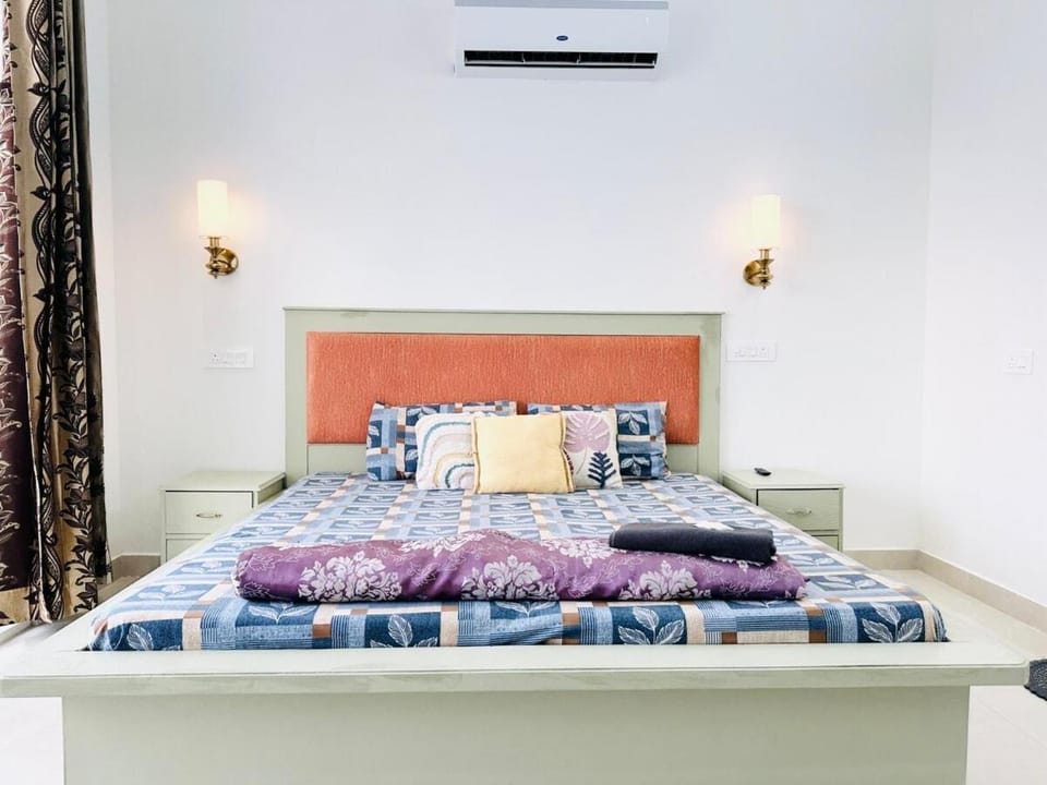 TDI ,Airport Road, Anand Luxury Stays ,Flat Mohali Apartment in Punjab, India